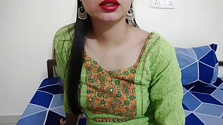 Xxx Indian Desi Maa ne Sex ki Lat Laga Di. Full Hindi Video XXX Big Boobs saarabhabhi6 roleplay beside Hindi audio